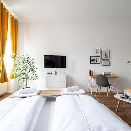 Lite 1Br Near Metro & Center By Hm Apartment Vienna Luaran gambar