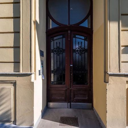 Lite 1Br Near Metro & Center By Hm Apartment Vienna Luaran gambar
