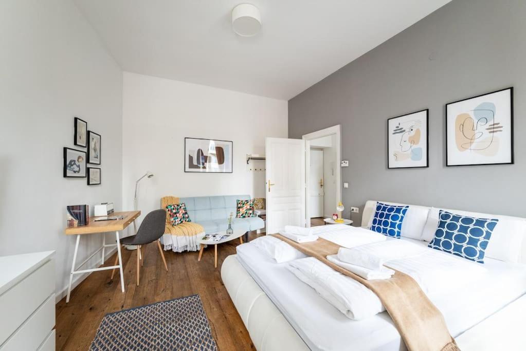 Lite 1Br Near Metro & Center By Hm Apartment Vienna Luaran gambar